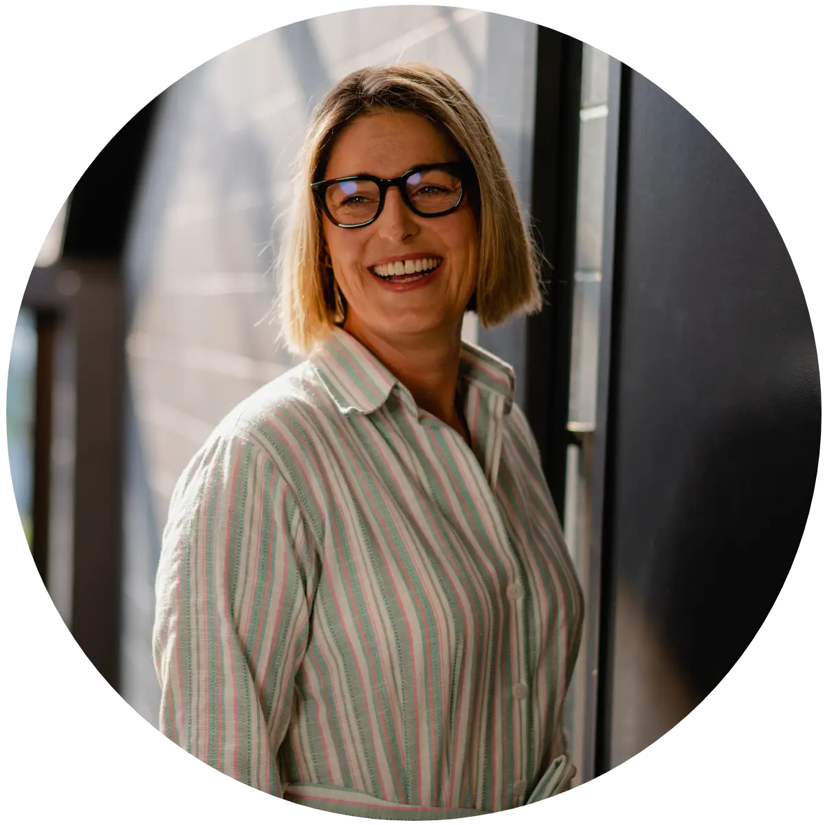 Meateor-Staff-Hastings-Office-Hannah
